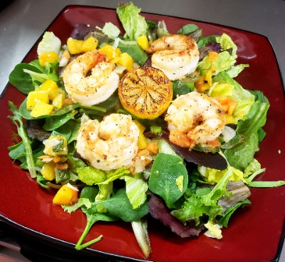 GRILLED OR CRISPY SHRIMP SALAD